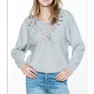 Women's En Crème Gray Sweater Size S/M